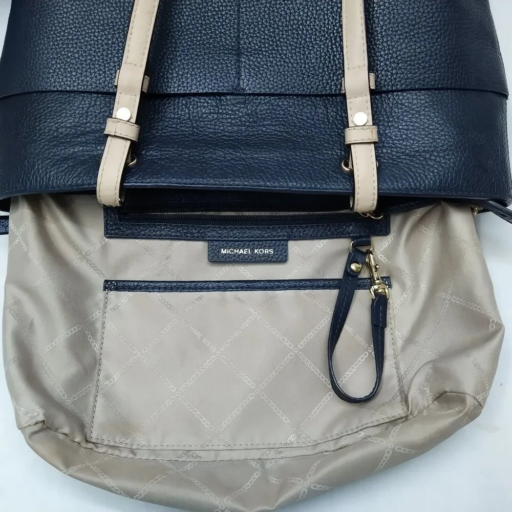 Michael Kors Bedford Midnight Blue Pebbled Leather Pocket Tote Bag - Picture 15 of 16